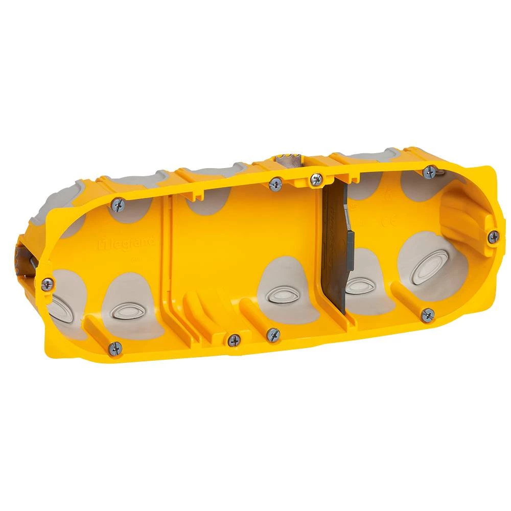 Batibox кор. эн.эф. 3п гл.40мм
