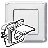 Розетка 2К+З IP44 БЕЛ CAR